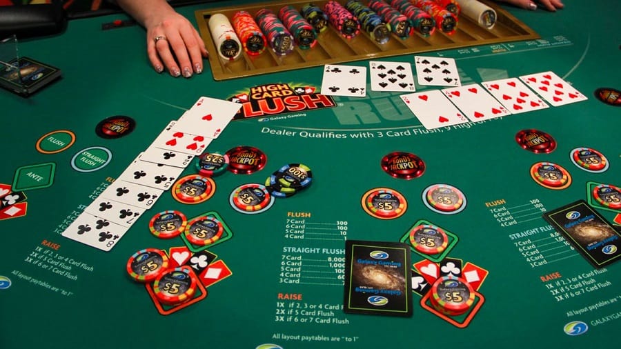 Tu nhung chuyen gia tim ra cach thi dau Poker hieu qua Hinh 1